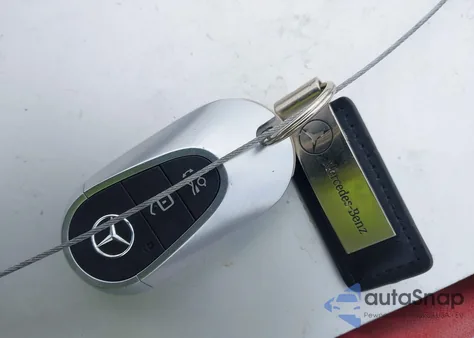 2024 Mercedes-Benz Glc 300 4Matic Coupe z USA, uszkodzony, nr VIN W1NKJ4HB3RF144664